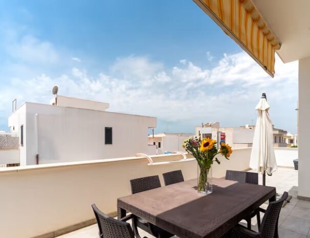 TRILOCALE QUADRIFOGLIO LIDO MARINI (3)